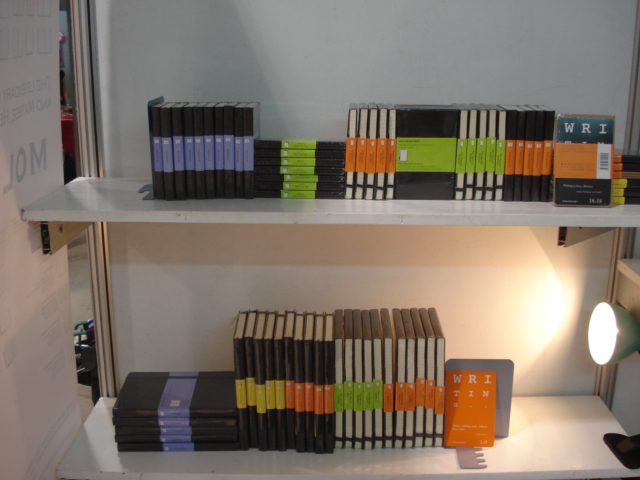 Moleskine Display 01 2008